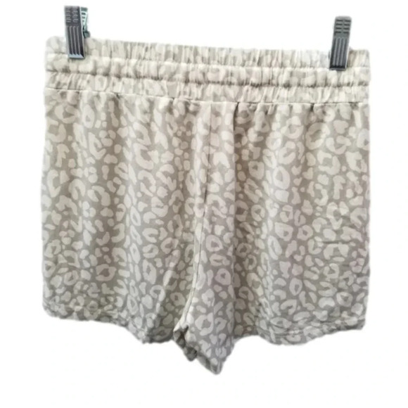 Nwot Smash + Tess Love Day Shortie Leopard Shorts  2XS - Picture 2 of 8